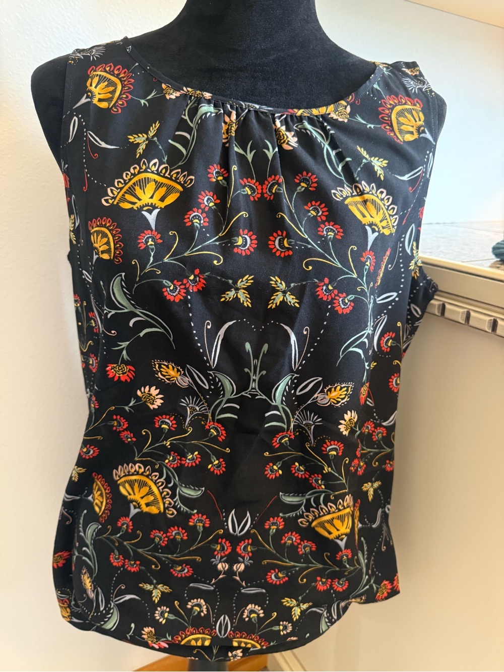 Black Cabi Legend Floral Print Sleeveless Tie-back Women’s Top M